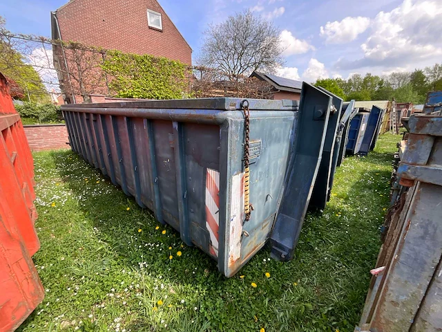 Vossebelt gesloten haakarm afzetcontainer / gesloten haakarm optrekcontainer - afbeelding 2 van  7