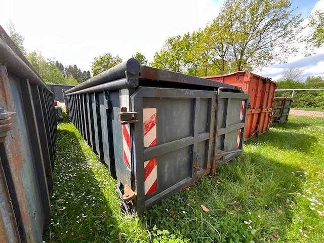 Vossebelt gesloten haakarm afzetcontainer / gesloten haakarm optrekcontainer - afbeelding 4 van  7