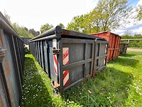 Vossebelt gesloten haakarm afzetcontainer / gesloten haakarm optrekcontainer - afbeelding 4 van  7