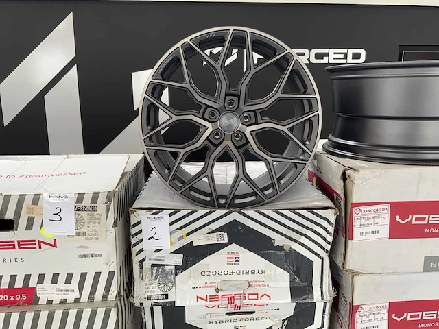 Vossen hybrid forged hf2-0n07 aluminium velg (4x) - afbeelding 1 van  8