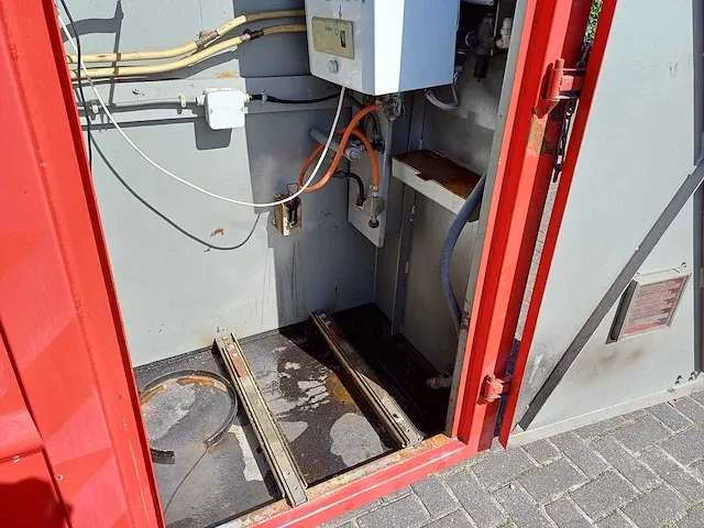 Vossenbelt ontsmettings afzet container - afbeelding 2 van  26