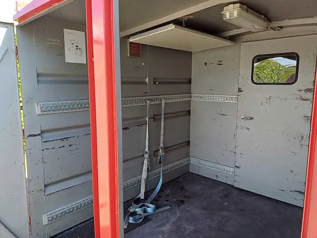 Vossenbelt ontsmettings afzet container - afbeelding 6 van  26