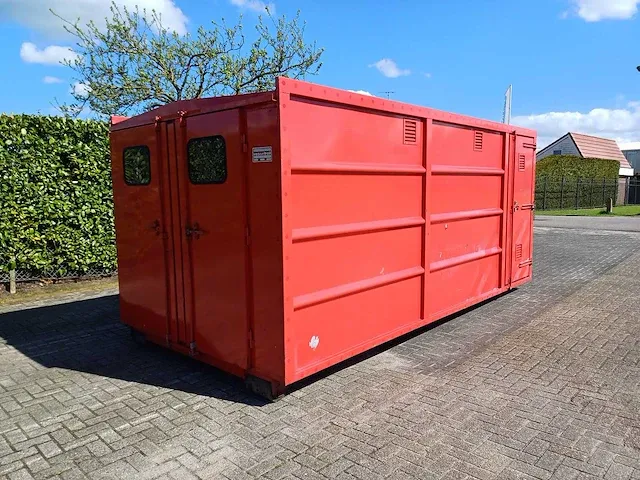 Vossenbelt ontsmettings afzet container - afbeelding 21 van  26
