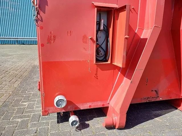 Vossenbelt ontsmettings afzet container - afbeelding 23 van  26