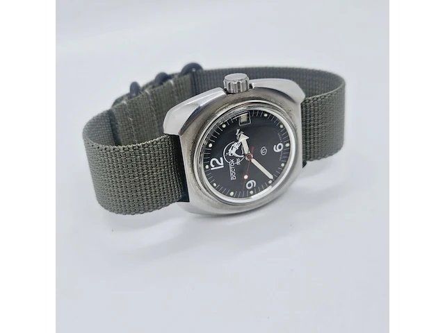Vostok russisch mechanisch duikhorloge - afbeelding 5 van  7