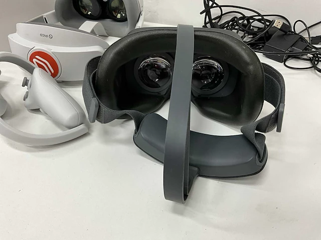 Vr-headsets pico + oculus go - afbeelding 6 van  8