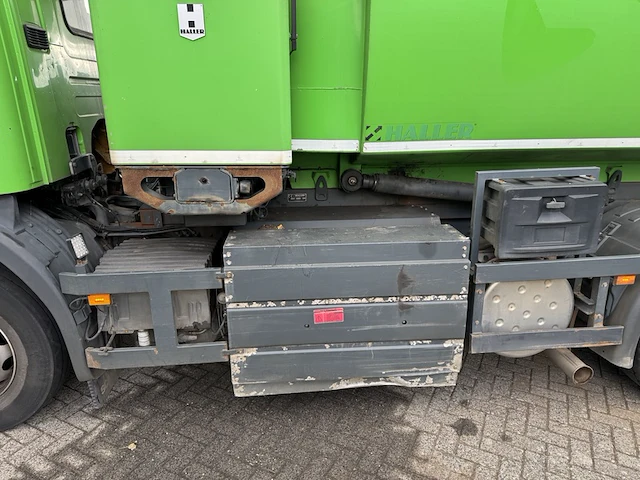 Vrachtwagen - vuilniswagen met zijlader scania, p280, bouwjaar 2013 - afbeelding 54 van  59