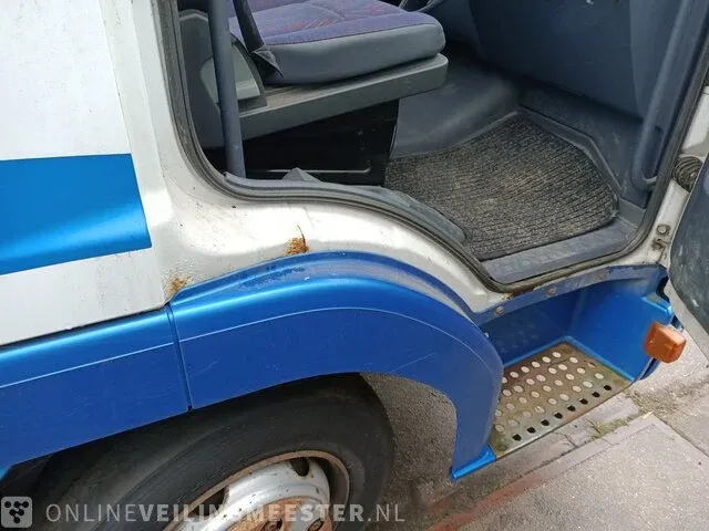 Vrachtwagen bakwagen doorspuit inrichting mercedes-benz, atego 815, bouwjaar 2003 - afbeelding 25 van  32
