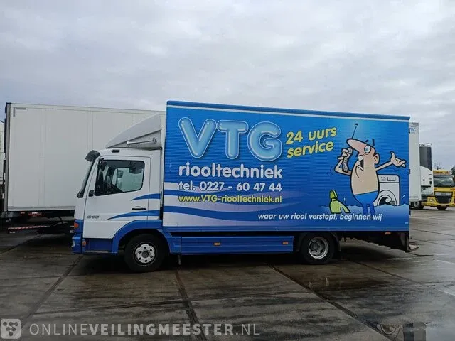 Vrachtwagen bakwagen doorspuit inrichting mercedes-benz, atego 815, bouwjaar 2003 - afbeelding 23 van  32