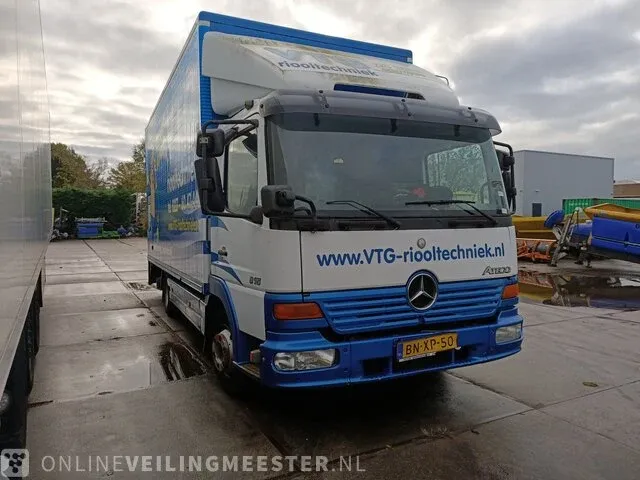 Vrachtwagen bakwagen doorspuit inrichting mercedes-benz, atego 815, bouwjaar 2003 - afbeelding 29 van  32