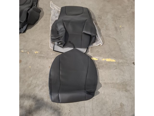 Vrachtwagen bestuurders stoel mercedes met 3x stoelhoes set voor daf 4x4 - afbeelding 3 van  12