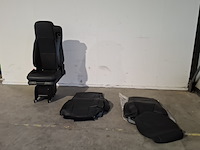 Vrachtwagen bestuurders stoel mercedes met 3x stoelhoes set voor daf 4x4 - afbeelding 1 van  12