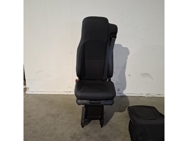 Vrachtwagen bestuurders stoel mercedes met 3x stoelhoes set voor daf 4x4 - afbeelding 5 van  12