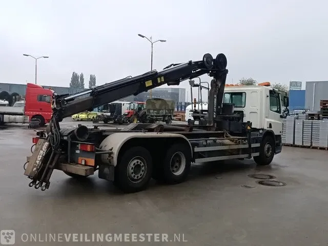 Vrachtwagen daf, cf 75.250 met haakarm hiab en hmf laadkraan, bouwjaar 2008 - afbeelding 4 van  72