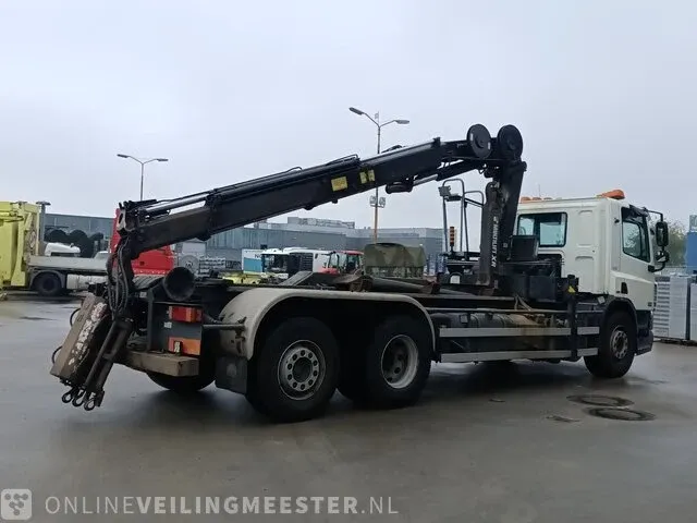 Vrachtwagen daf, cf 75.250 met haakarm hiab en hmf laadkraan, bouwjaar 2008 - afbeelding 5 van  72