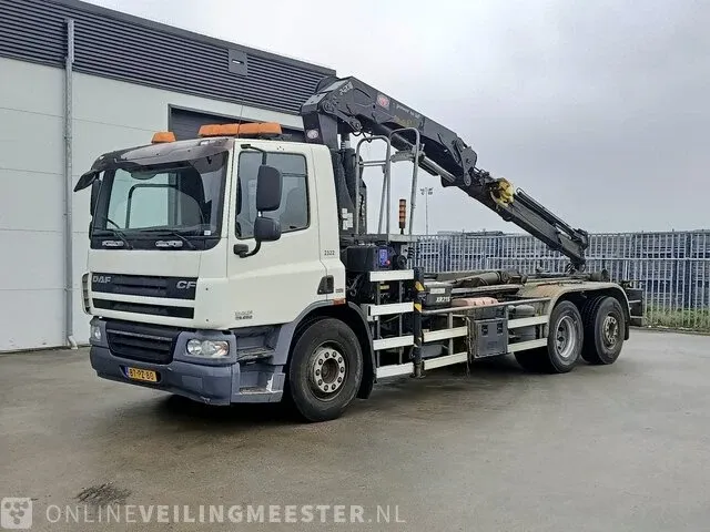 Vrachtwagen daf, cf 75.250 met haakarm hiab en hmf laadkraan, bouwjaar 2008 - afbeelding 11 van  72
