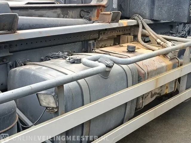 Vrachtwagen daf, cf 75.250 met haakarm hiab en hmf laadkraan, bouwjaar 2008 - afbeelding 46 van  72