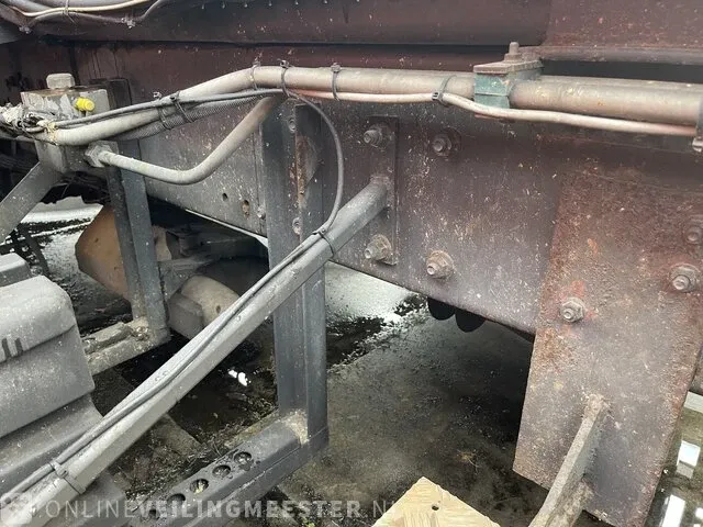 Vrachtwagen daf, cf 75.250 met haakarm hiab en hmf laadkraan, bouwjaar 2008 - afbeelding 68 van  72