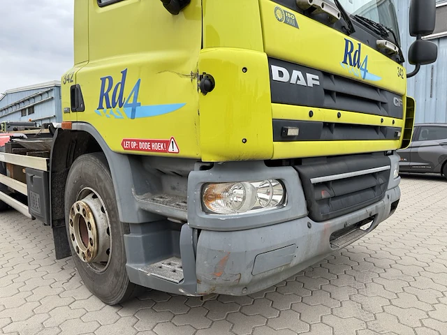 Vrachtwagen daf, fan cf 75 met haakarm vdl 21t, bouwjaar 2008 - afbeelding 27 van  40