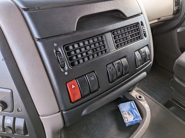 Vrachtwagen, daf, ft xf105, 2012 - afbeelding 30 van  46