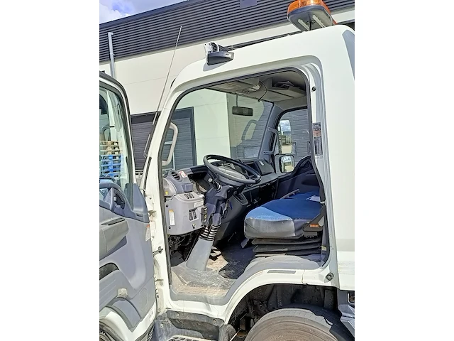 Vrachtwagen fuso, canter met laadkraan fassi micro 20, bouwjaar 2014 - afbeelding 4 van  48