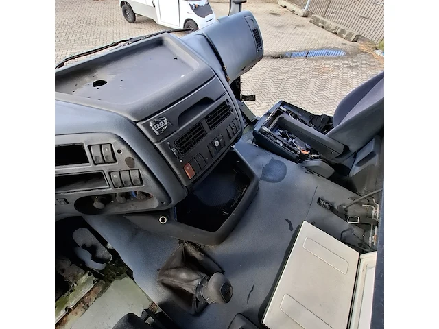 Vrachtwagen in onderdelen, daf, tt95xf 380, 1998 - afbeelding 5 van  57