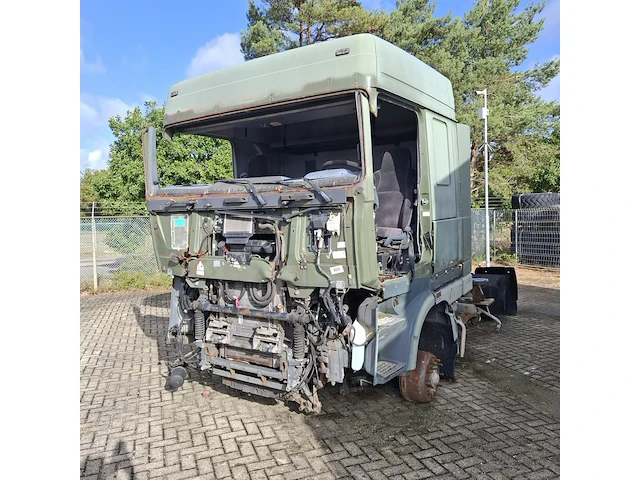 Vrachtwagen in onderdelen, daf, tt95xf 380, 1998 - afbeelding 12 van  57