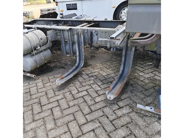 Vrachtwagen in onderdelen, daf, tt95xf 380, 1998 - afbeelding 36 van  57