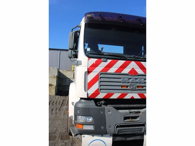 Vrachtwagen man tga 33.350 - bj2005 - afbeelding 2 van  56
