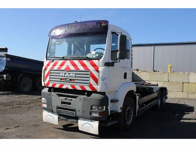 Vrachtwagen man tga 33.350 - bj2005 - afbeelding 1 van  56