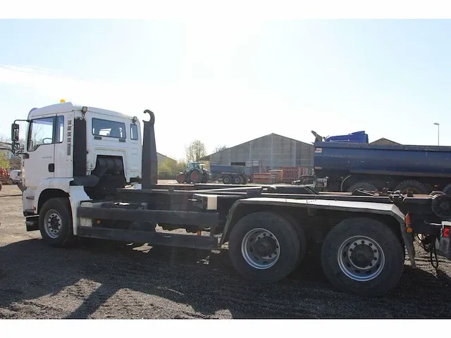 Vrachtwagen man tga 33.350 - bj2005 - afbeelding 12 van  56