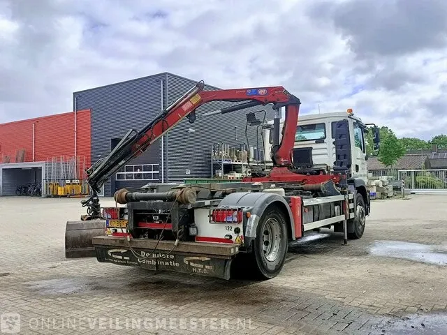 Vrachtwagen man, tgm 18.250 4x2 bl eev - kraan hmf met grijper en container lift systeem, bouwjaar 2012 | 143862 km | 87-bbf-4 - afbeelding 4 van  43