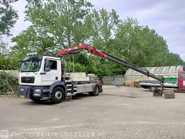 Vrachtwagen man, tgm 18.250 4x2 bl eev - kraan hmf met grijper en container lift systeem, bouwjaar 2012 | 143862 km | 87-bbf-4 - afbeelding 23 van  43