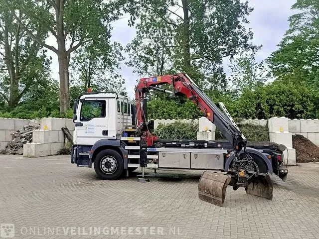 Vrachtwagen man, tgm 18.250 4x2 bl eev - kraan hmf met grijper en container lift systeem, bouwjaar 2012 | 143862 km | 87-bbf-4 - afbeelding 40 van  43