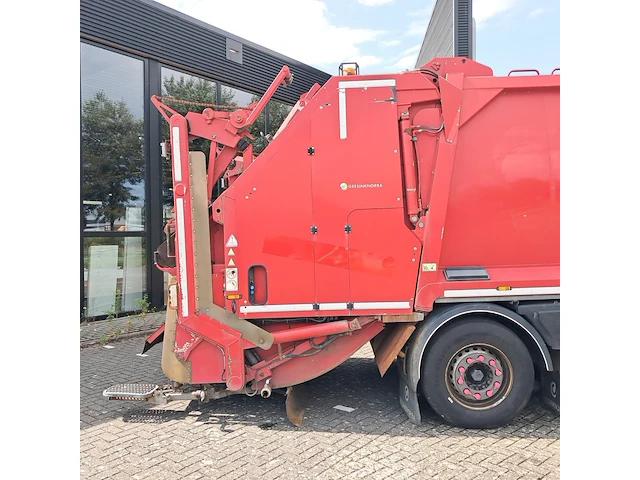 Vrachtwagen met afvalinzamelingssysteem iveco, ad260sy/ps, bouwjaar 2015 - afbeelding 5 van  46