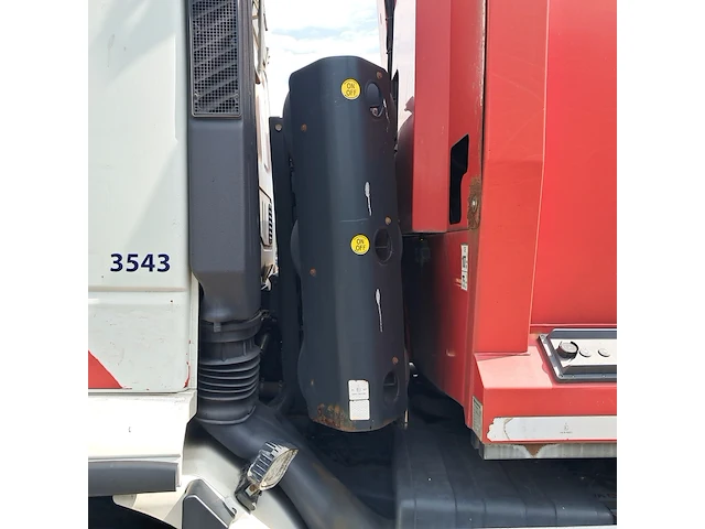 Vrachtwagen met afvalinzamelingssysteem iveco, ad260sy/ps, bouwjaar 2015 - afbeelding 15 van  46