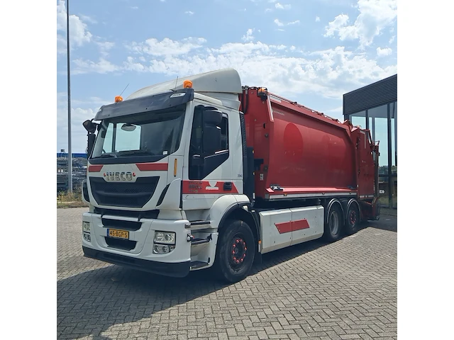 Vrachtwagen met afvalinzamelingssysteem iveco, ad260sy/ps, bouwjaar 2015 - afbeelding 23 van  46