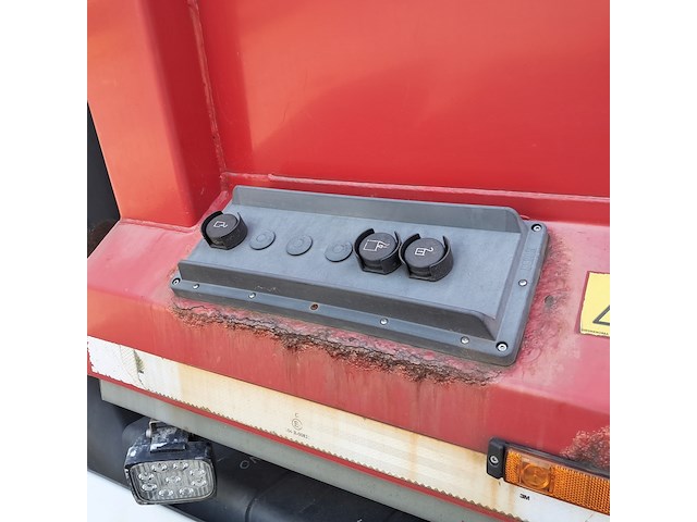 Vrachtwagen met afvalinzamelingssysteem, iveco, ad260sy/ps cng, 2013 - afbeelding 19 van  45