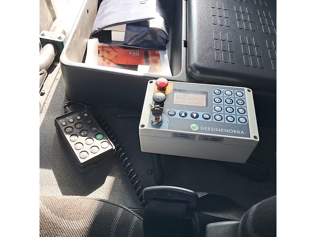 Vrachtwagen met afvalinzamelingssysteem, iveco, ad260sy/ps cng, 2013 - afbeelding 37 van  45