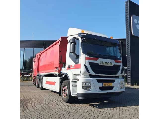 Vrachtwagen met afvalinzamelingssysteem iveco, ad260sy/ps cng, bouwjaar 2013 - afbeelding 1 van  45