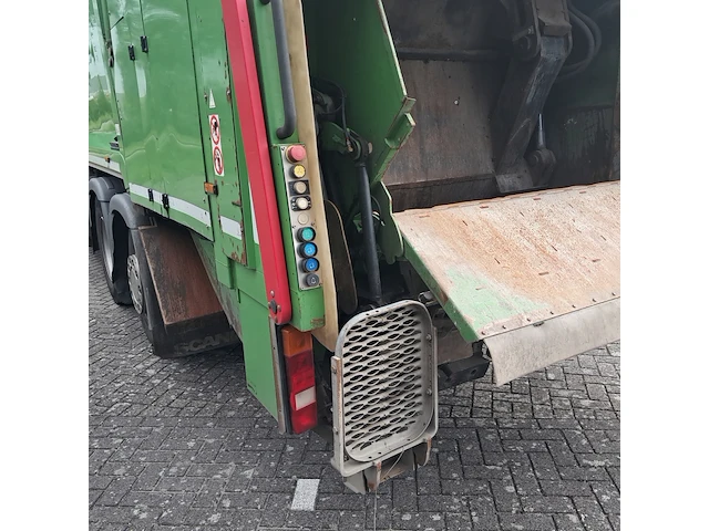 Vrachtwagen met afvalinzamelingssysteem scania, p280, bouwjaar 2015 - afbeelding 13 van  52