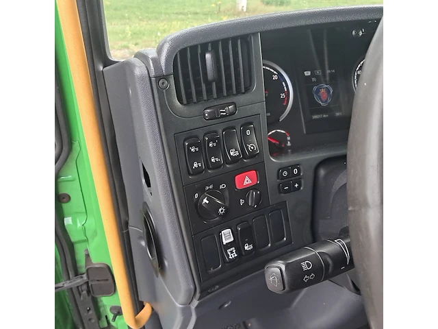 Vrachtwagen met afvalinzamelingssysteem scania, p280, bouwjaar 2015 - afbeelding 37 van  52