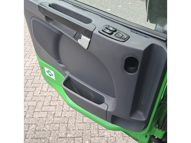 Vrachtwagen met afvalinzamelingssysteem scania, p280, bouwjaar 2015 - afbeelding 43 van  52