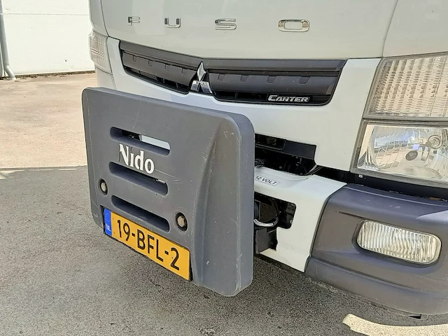 Vrachtwagen met autolaadkraan fuso, canter, bouwjaar 2014 - afbeelding 10 van  48