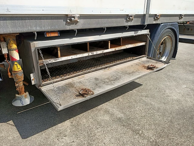 Vrachtwagen met autolaadkraan fuso, canter, bouwjaar 2014 - afbeelding 43 van  48