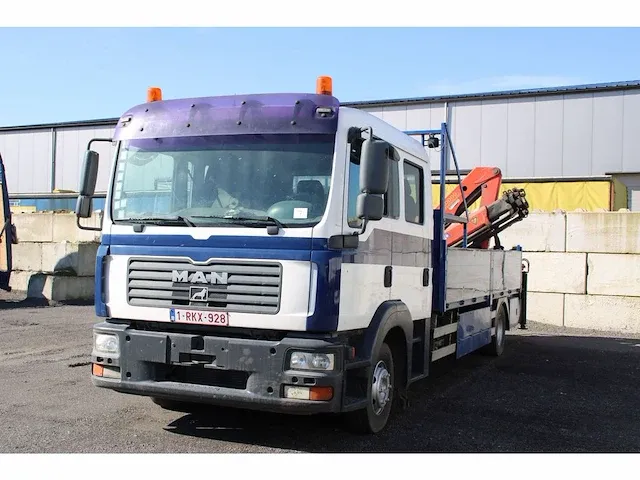 Vrachtwagen met kraancombinatie man tgl 12.210 bl doka - bj2009 - afbeelding 1 van  50