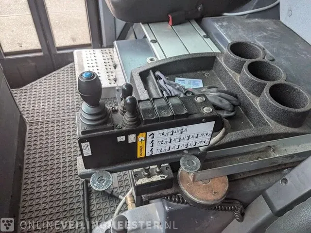 Vrachtwagen met schrootkraan en haakarmsysteem mercedes-benz, econic 2629, bouwjaar 2013 | 160294 km - afbeelding 15 van  68