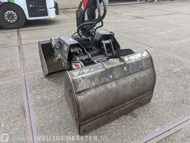 Vrachtwagen met schrootkraan en haakarmsysteem mercedes-benz, econic 2629, bouwjaar 2013 | 160294 km - afbeelding 24 van  68
