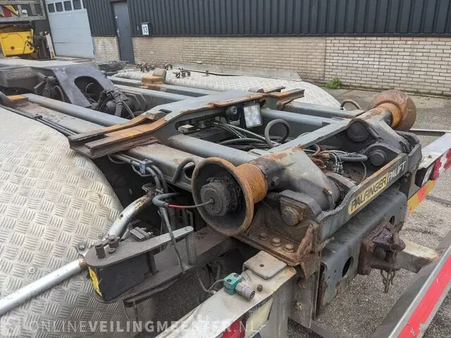 Vrachtwagen met schrootkraan en haakarmsysteem mercedes-benz, econic 2629, bouwjaar 2013 | 160294 km - afbeelding 60 van  68