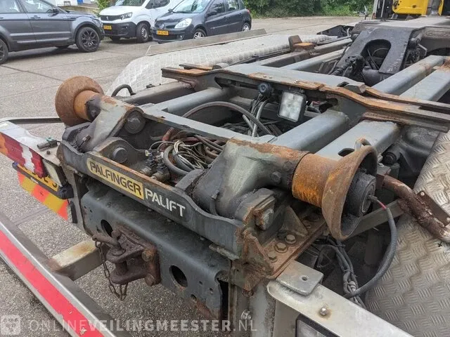 Vrachtwagen met schrootkraan en haakarmsysteem mercedes-benz, econic 2629, bouwjaar 2013 | 160294 km - afbeelding 61 van  68
